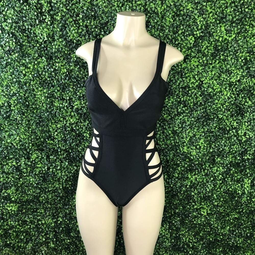 Bandage material one piece‎ swim nwt